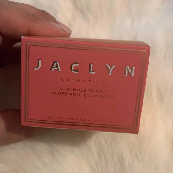 Jaclyn Bundle - Picture 1 of 11